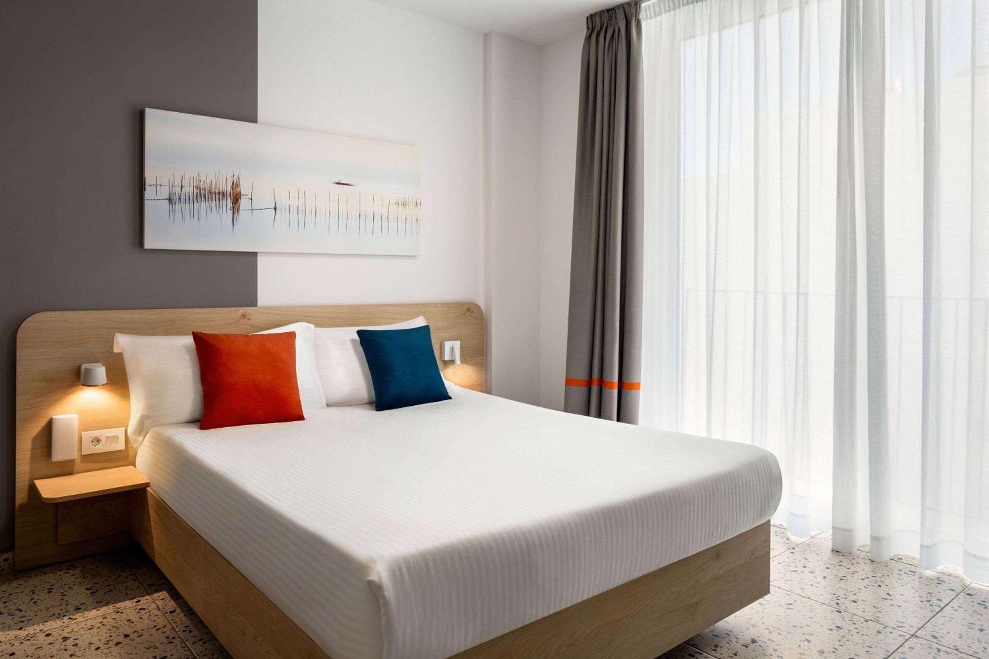 Quadro Hotel, Trademark Collection By Wyndham Saint Julian's Εξωτερικό φωτογραφία