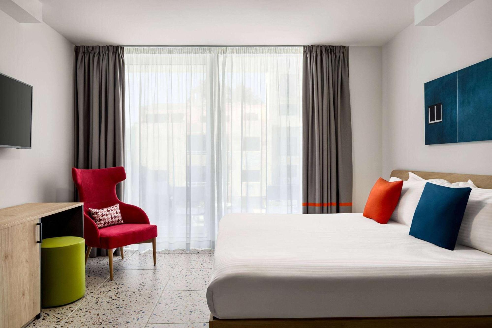 Quadro Hotel, Trademark Collection By Wyndham Saint Julian's Εξωτερικό φωτογραφία
